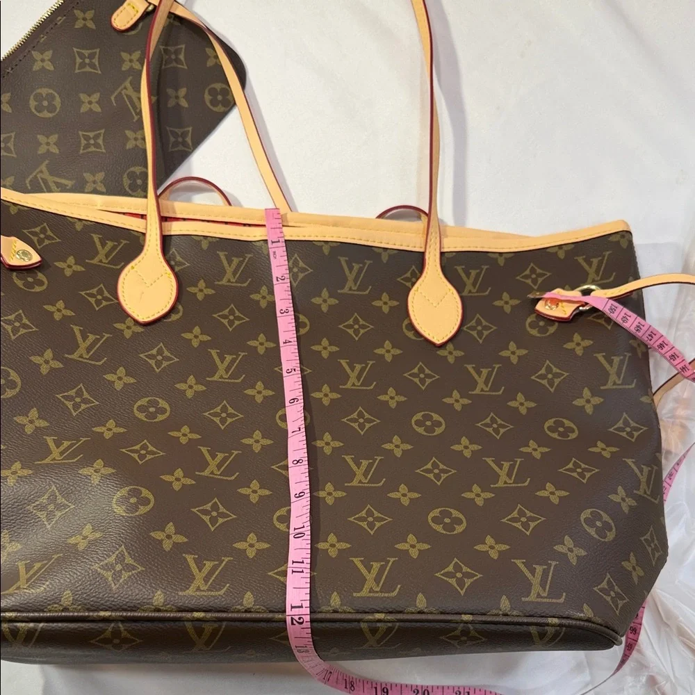 Louis Vuitton Brown Monogram Tote Bag - Picture 6 of 12